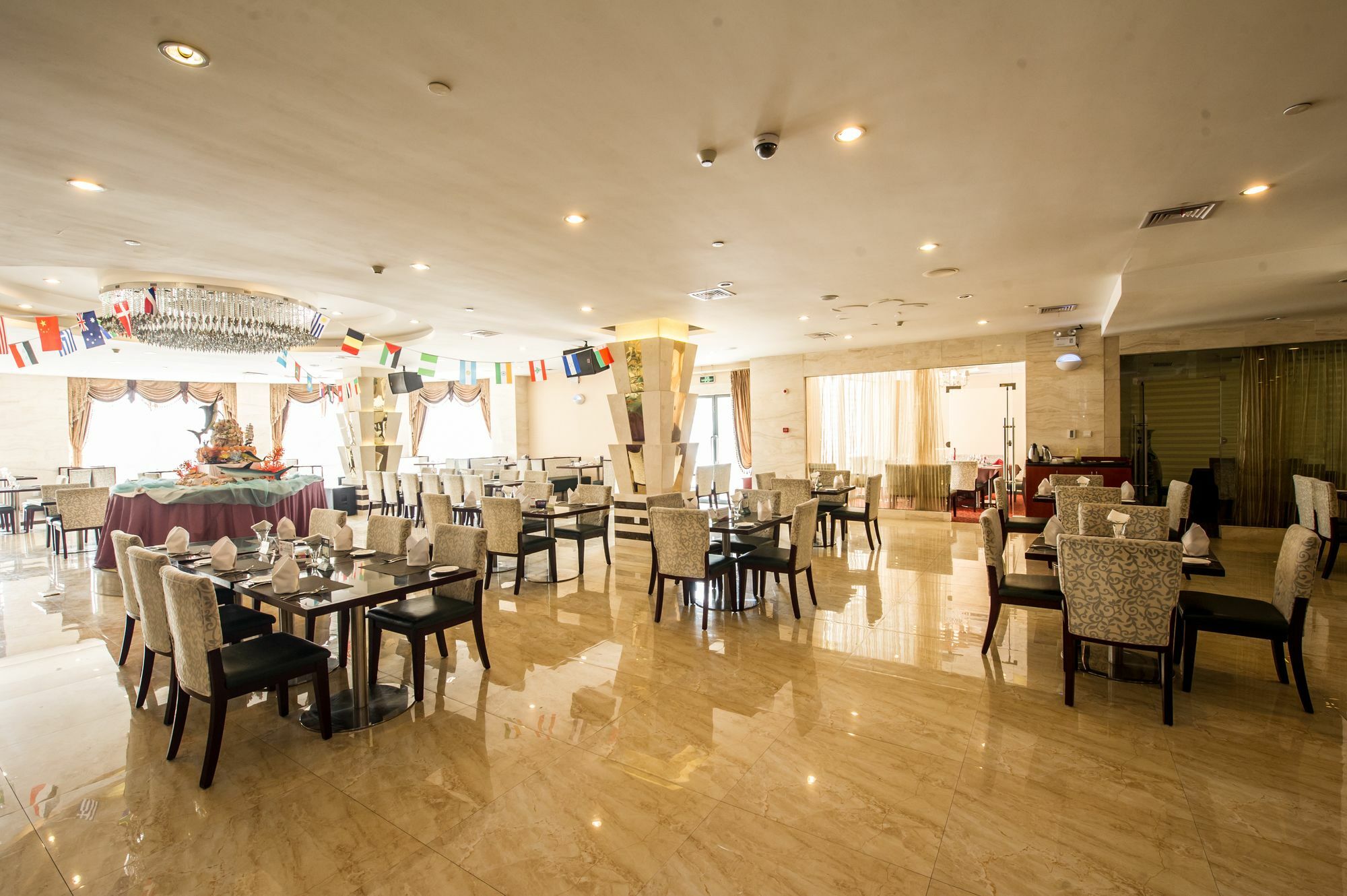 Hongyi Hotel Wuhan Exterior photo